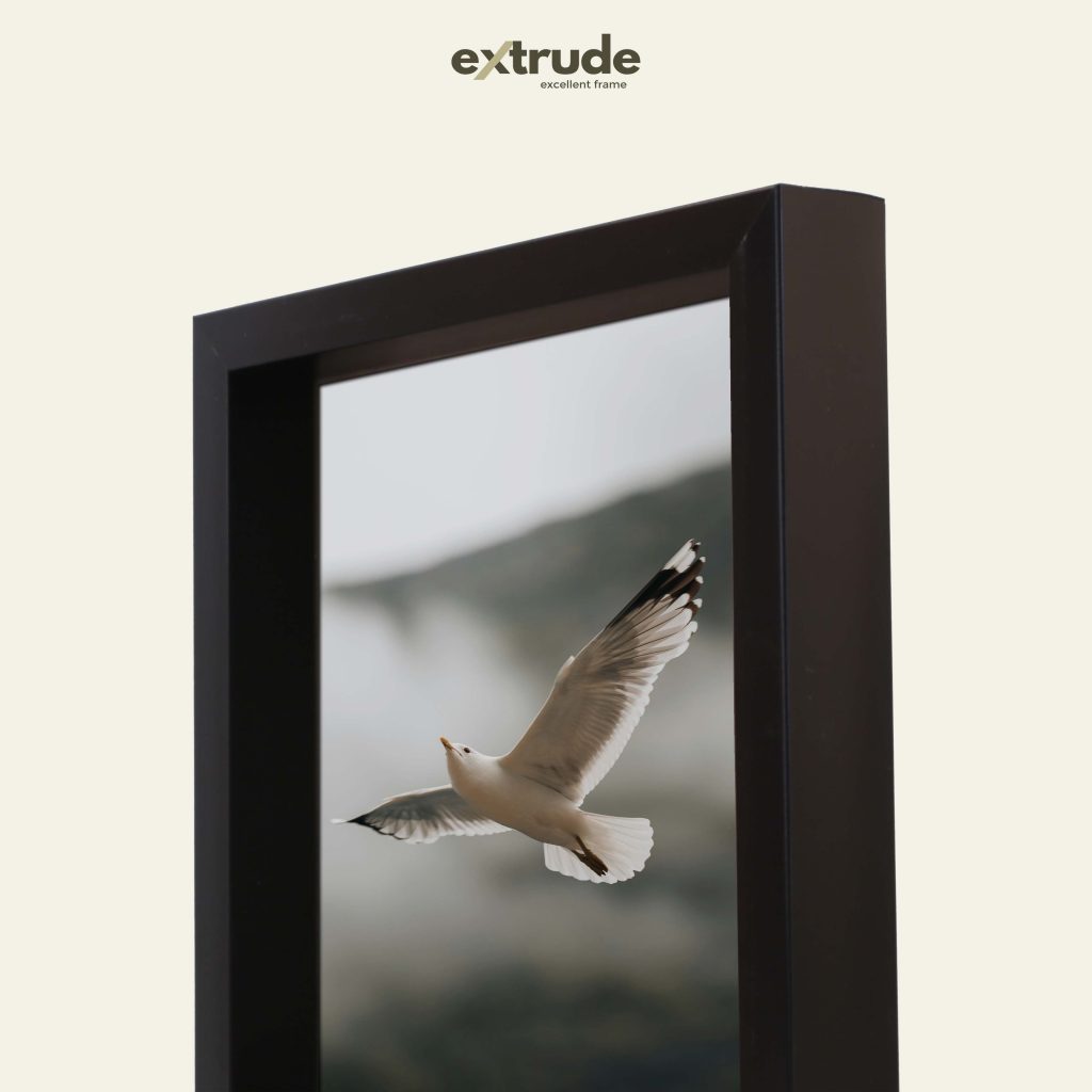 Pigura bingkai foto tebal